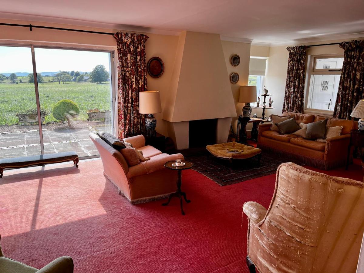 Whitehouse Bed & Breakfast Uplawmoor ภายนอก รูปภาพ